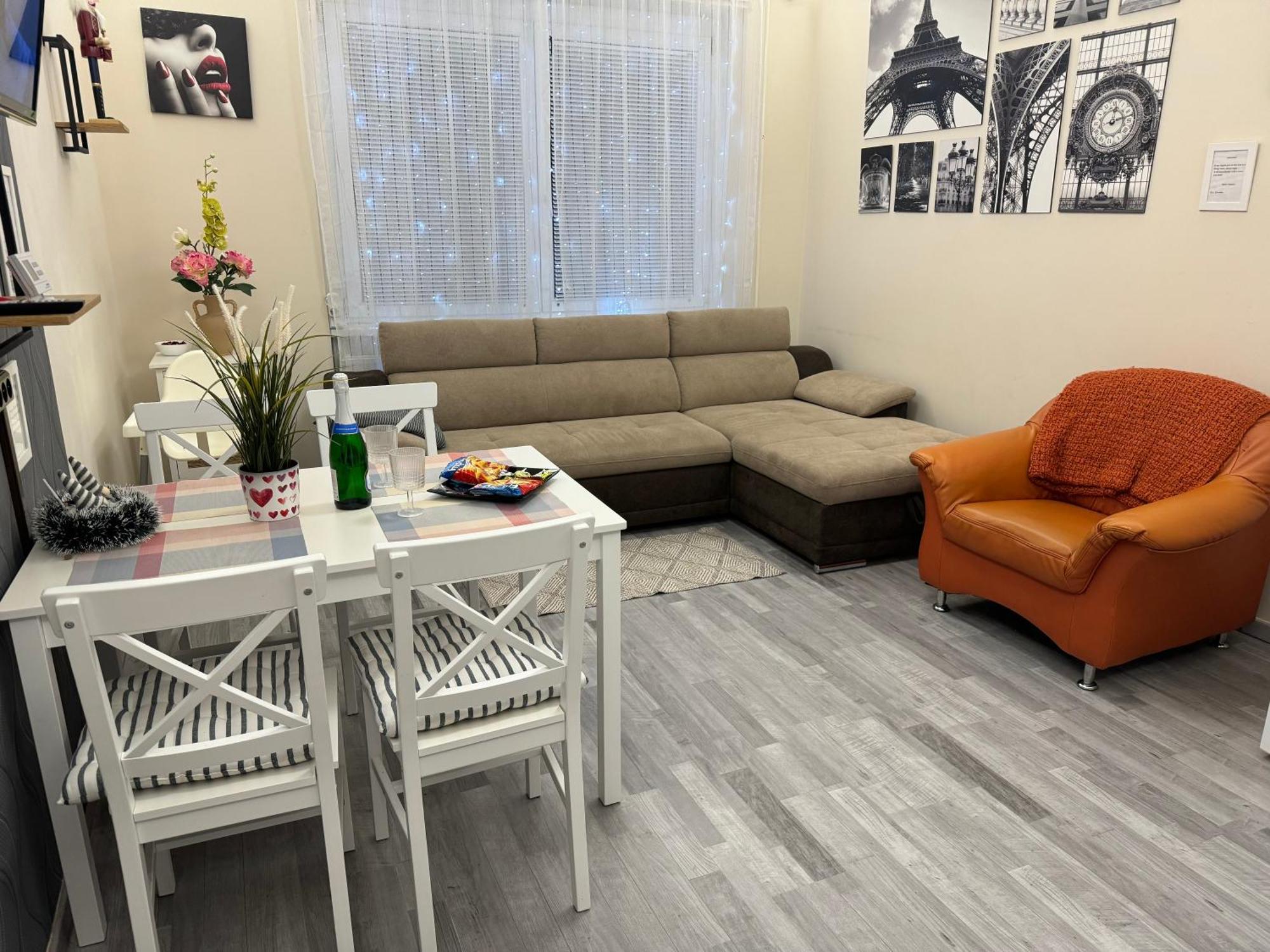 Relax Island Family Friedly Apartment بودابست المظهر الخارجي الصورة